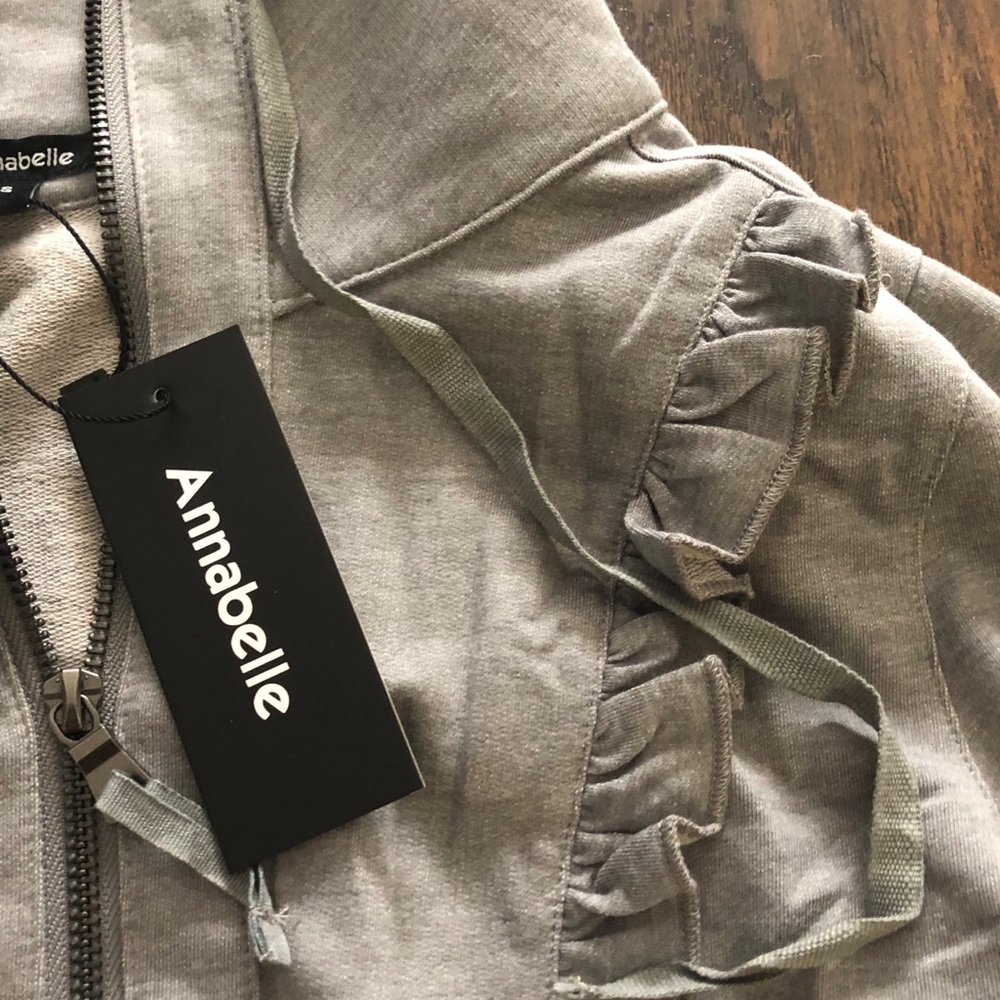Ruffled Zip-up - Picture 6 of 7